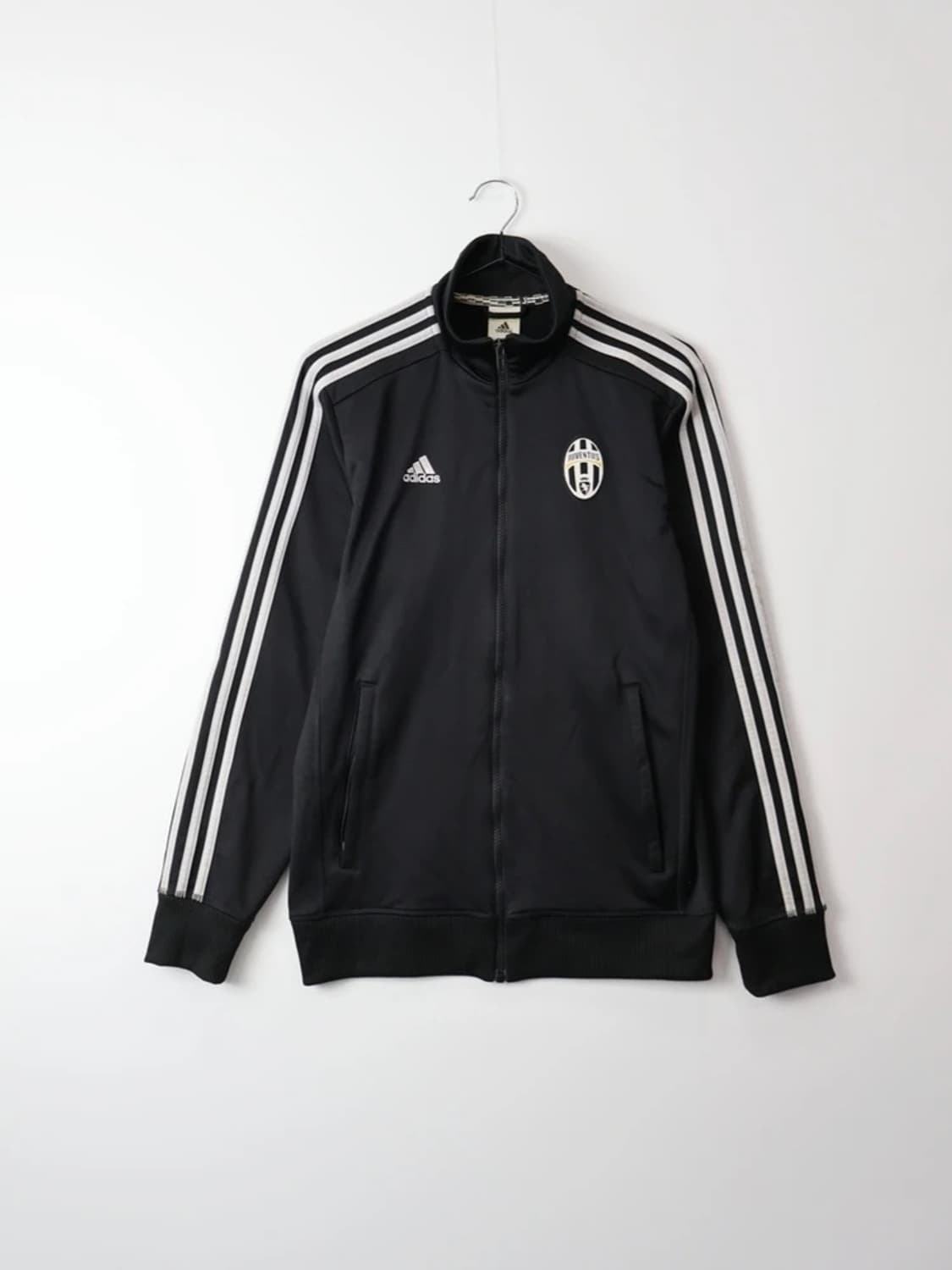 Adidas Juventus Track Jacket Black 상품이미지4