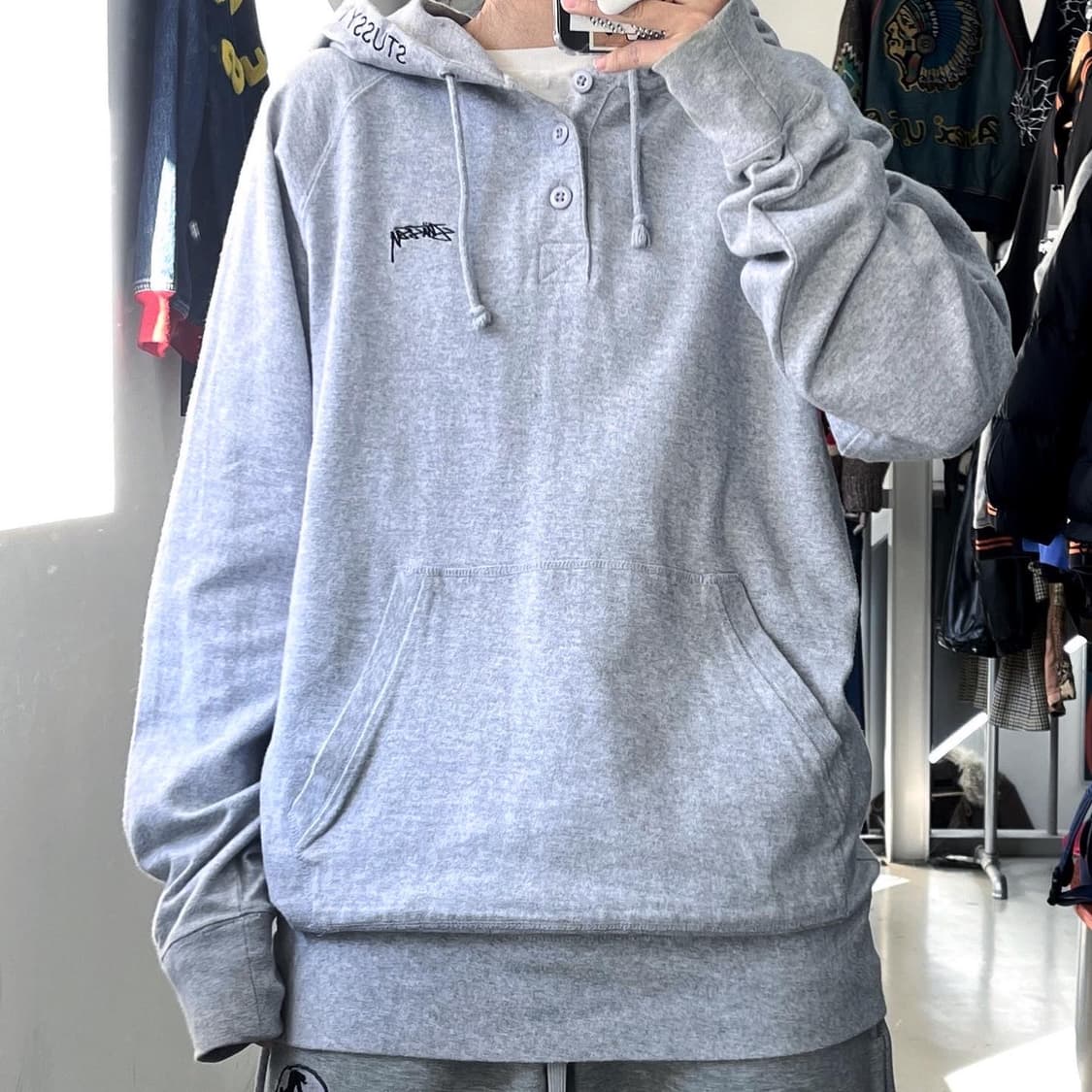 스투시 제팬 라인 스탁로고 3버튼 풀오버 그레이 후듵 상품이미지1