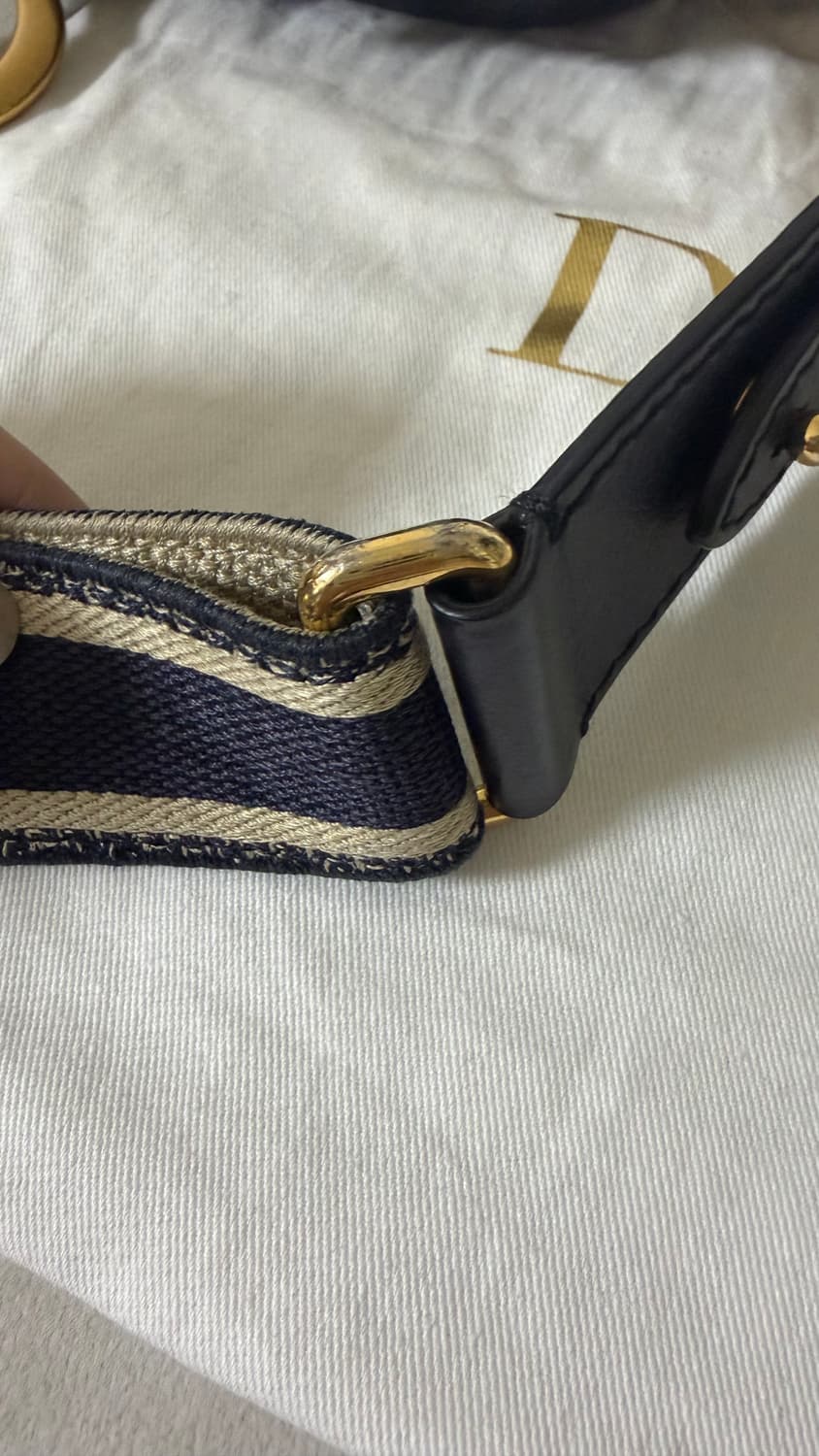 디올 새들백 미니 블랙 + 스트랩 풀박스 상품이미지4