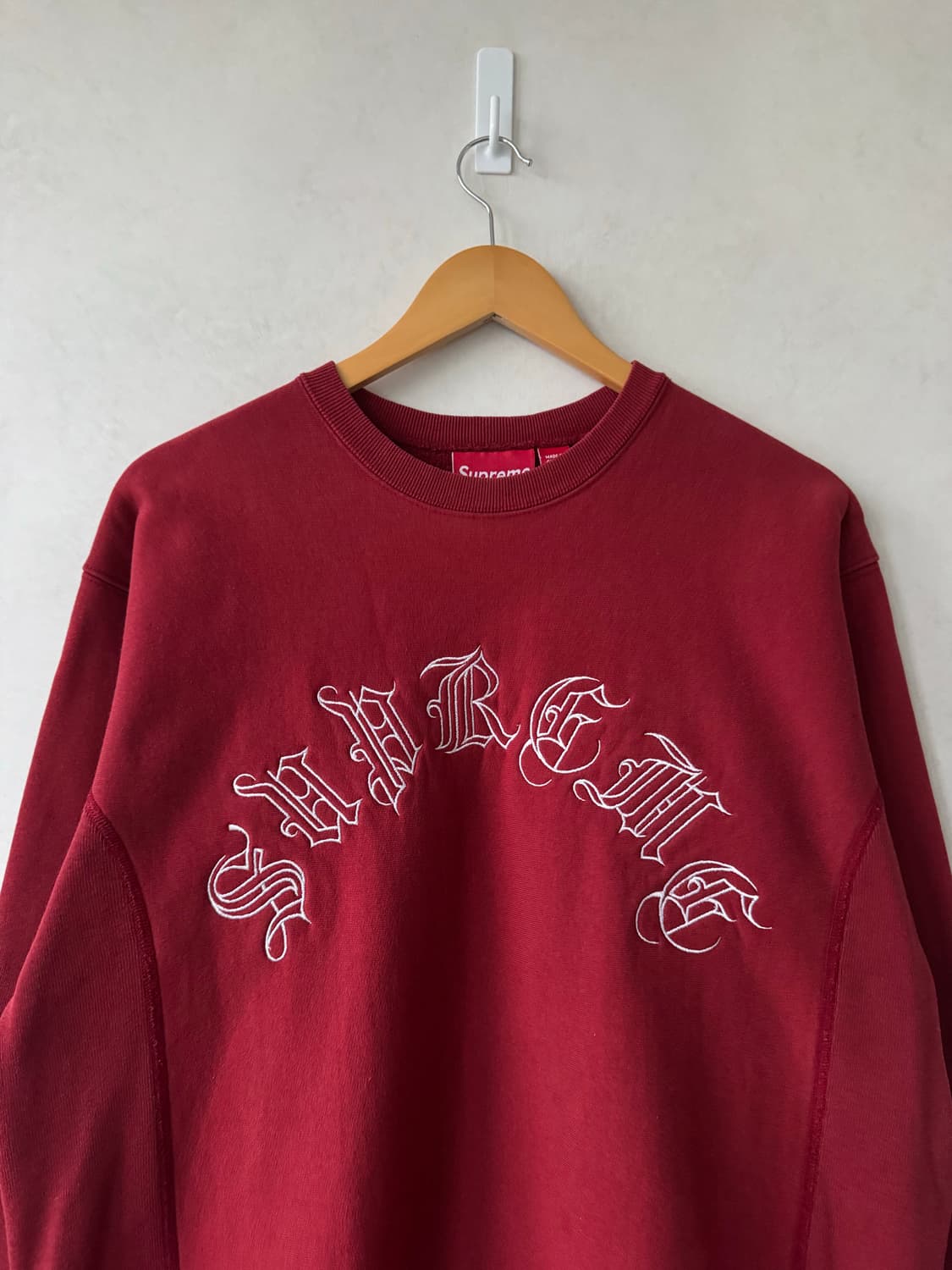 Fw01 슈프립 올드 잉글리시 맨투맨 상품이미지2