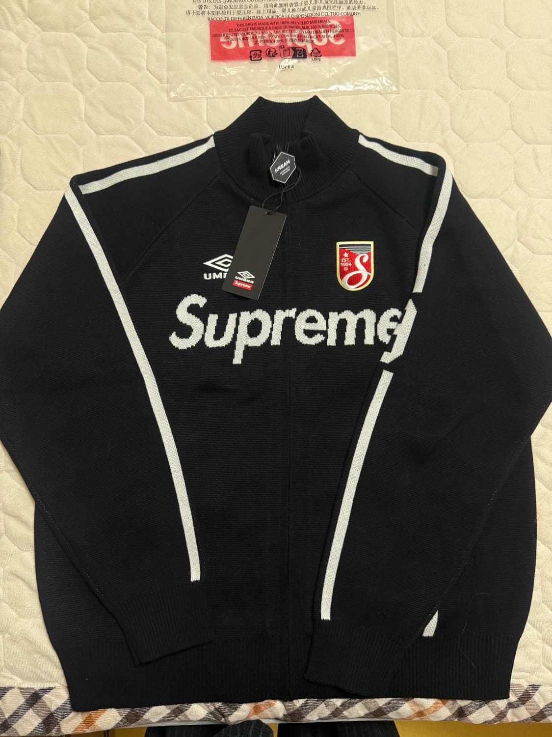 슈프림 엄브로 니트 집업 블랙 M 상품이미지1