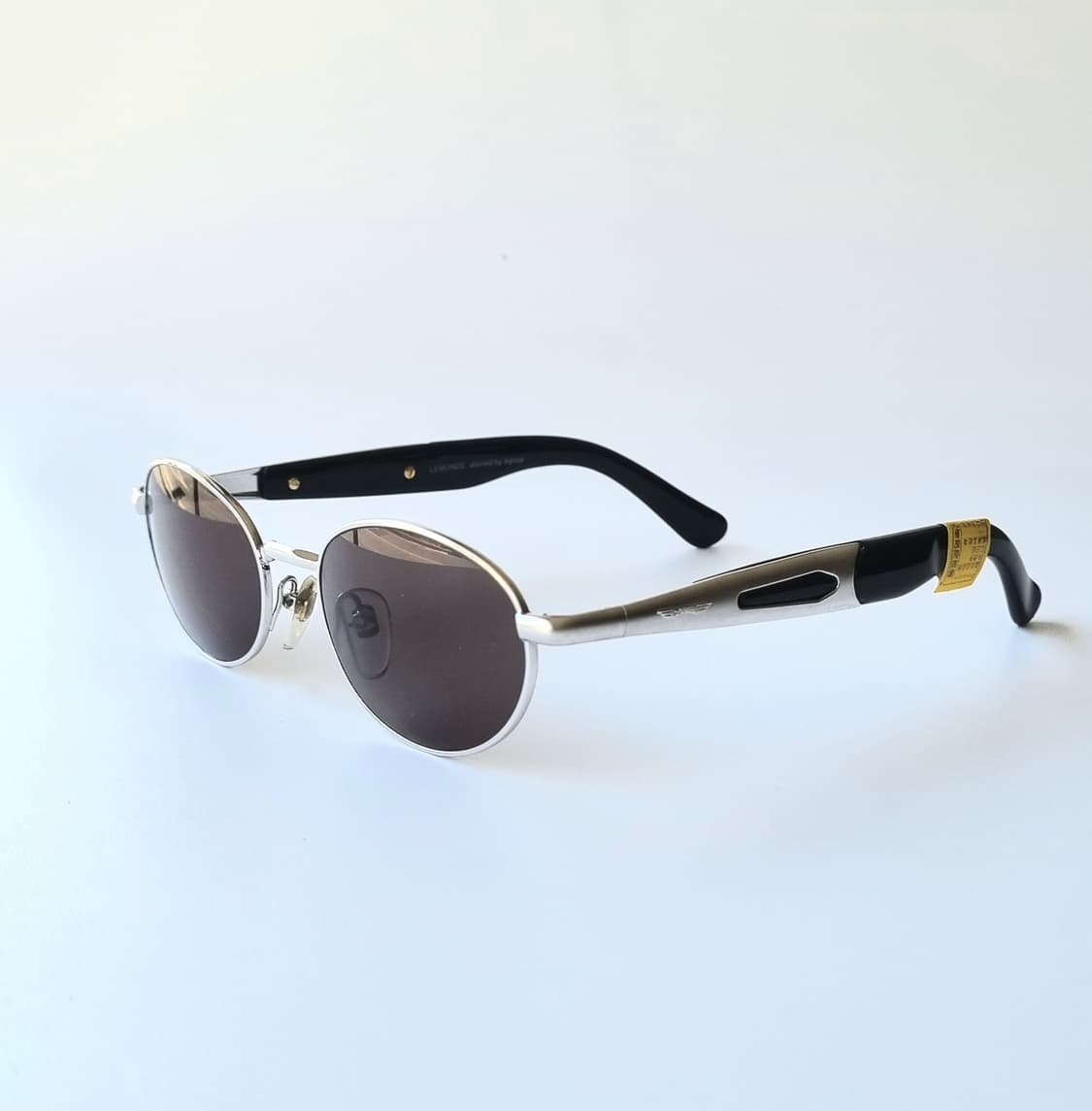 데드스탁 오벌쉐입 템플포인트 선글라스 상품이미지1