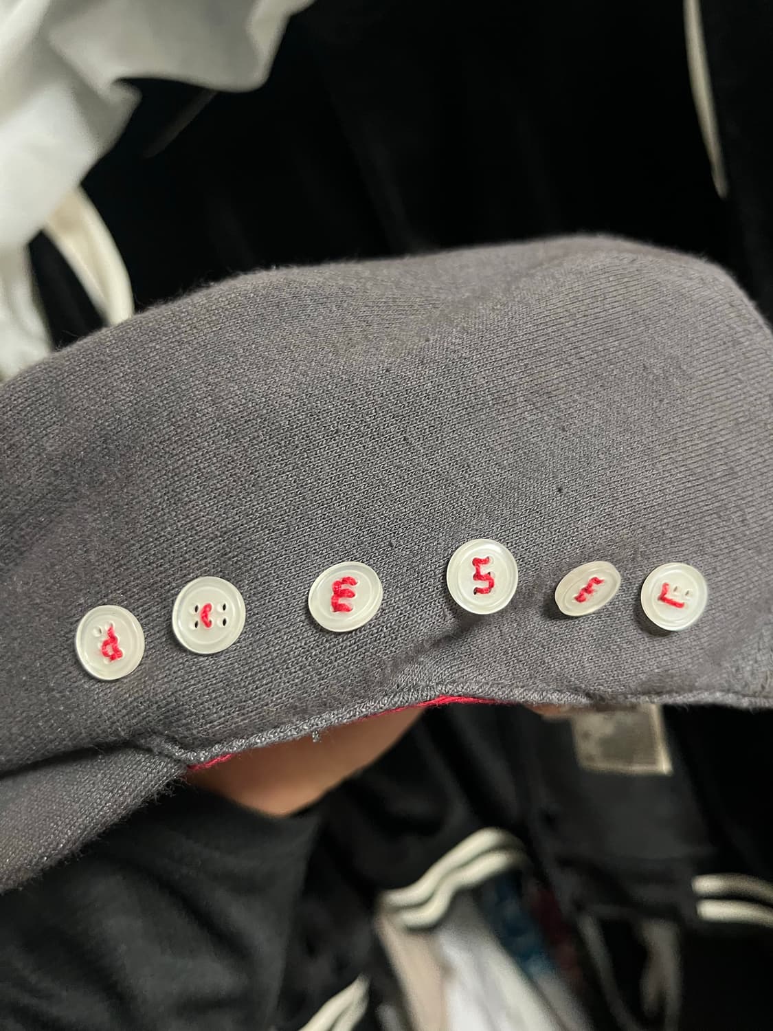 디젤 헌팅캡 판매 상품이미지2