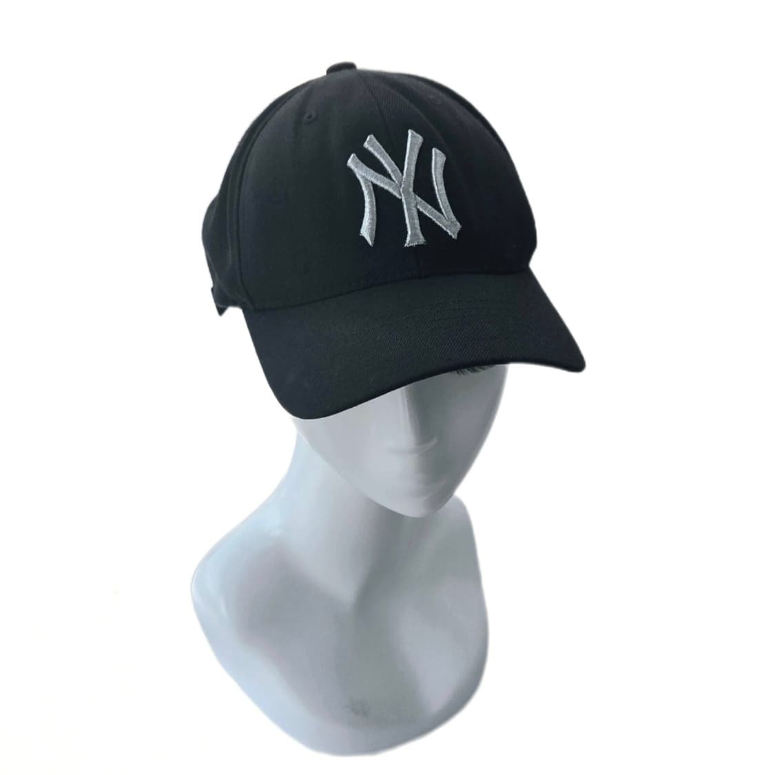 MLB 뉴욕양키즈 실버 로고 볼 캡 상품이미지1