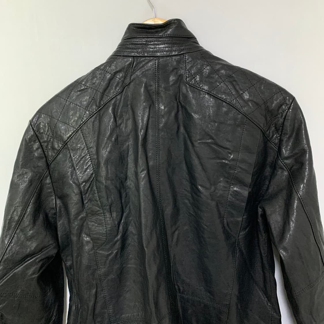 빈티지 퀼팅 포인트 노카라 지퍼 라이더 양가죽 리얼레더 자켓 블랙 상품이미지8