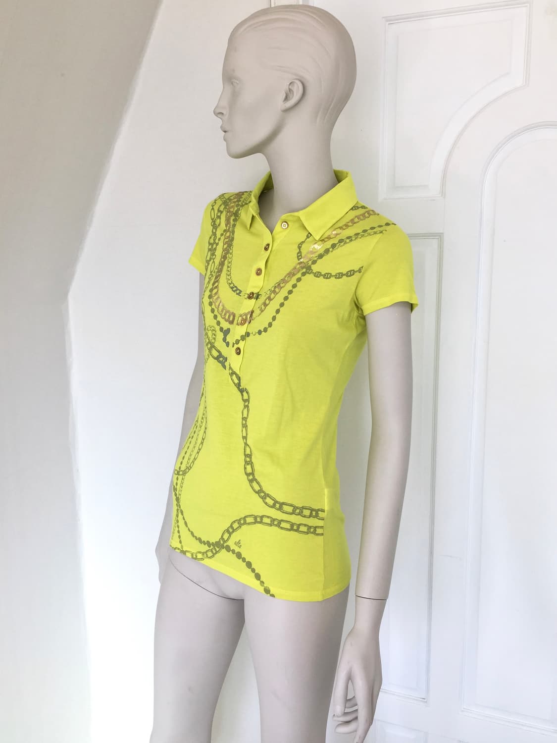 Accessory Graphic Fitted Top 상품이미지2