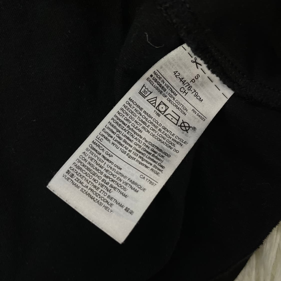 갭 Gap 스펠 로고 반팔 티셔츠 블랙 상품이미지4