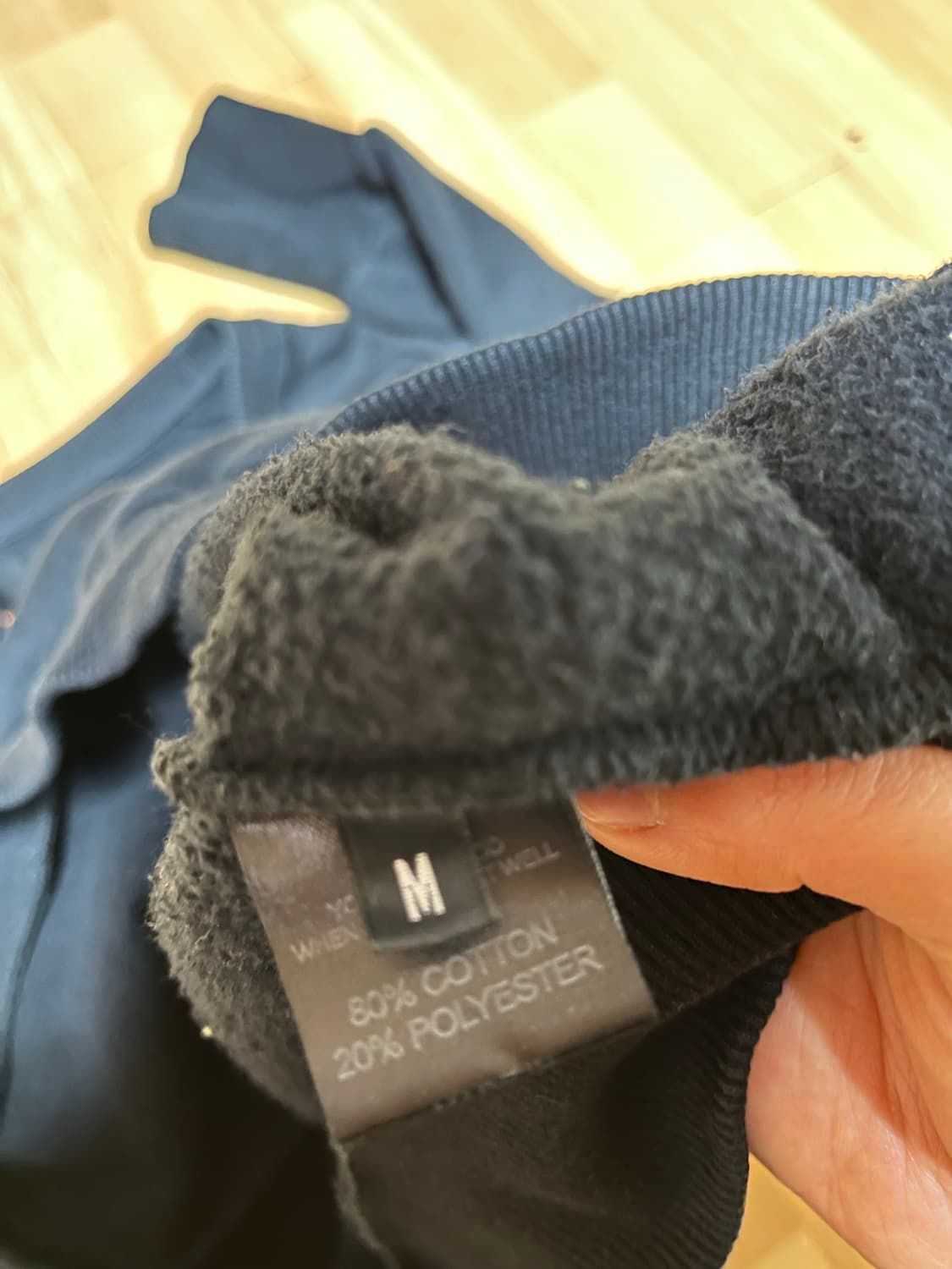 a.j.l madhouse 썸홀 스웨트셔츠 nct 텐 착용 상품이미지9