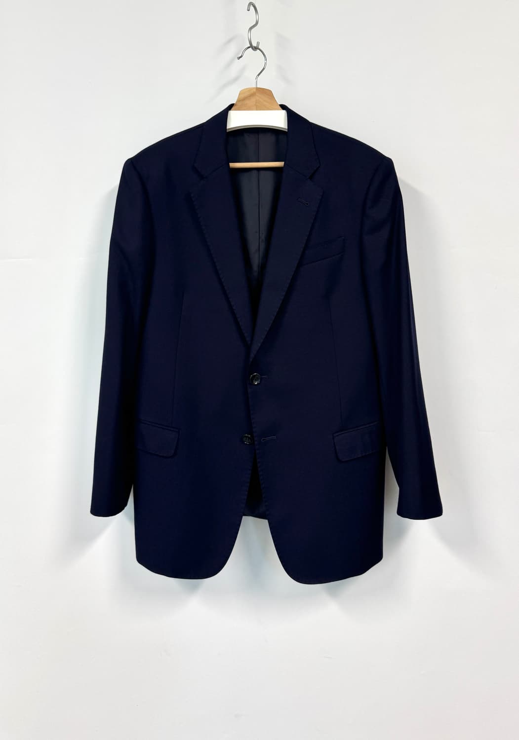 Giorgio Armani 조르지오 알마니 블랙라벨 네이비 자켓 52R 상품이미지1