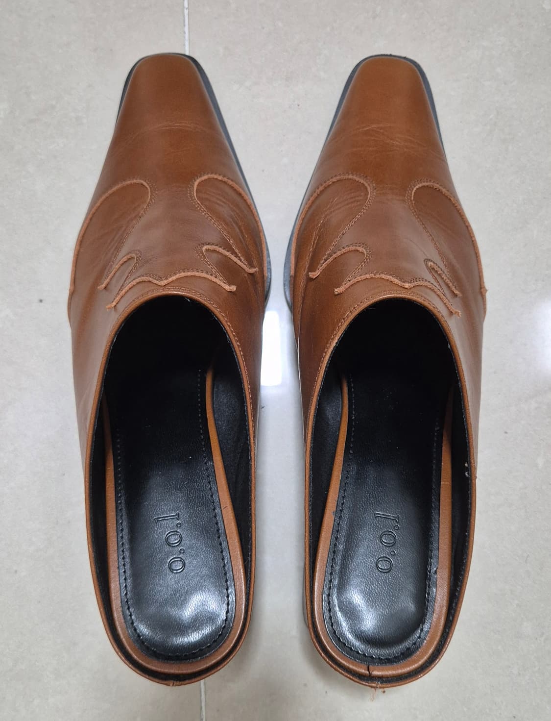 아웃오브레이블 웨스턴 뮬 빈티지 브라운 255 상품이미지2