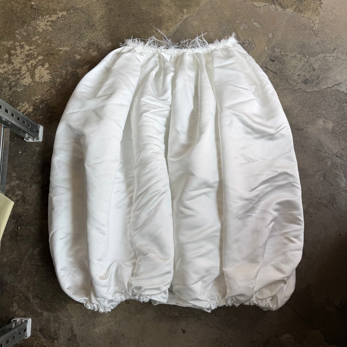 23aw 꼼데가르송 사틴 벌룬 팬츠 S 상품이미지7