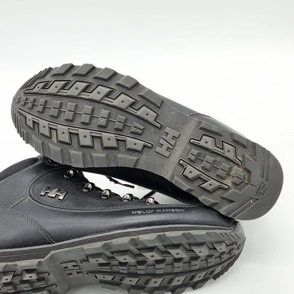 헬리한센 더 포레스트 프리미엄 하이킹 슈즈 블랙 (270) 상품이미지3