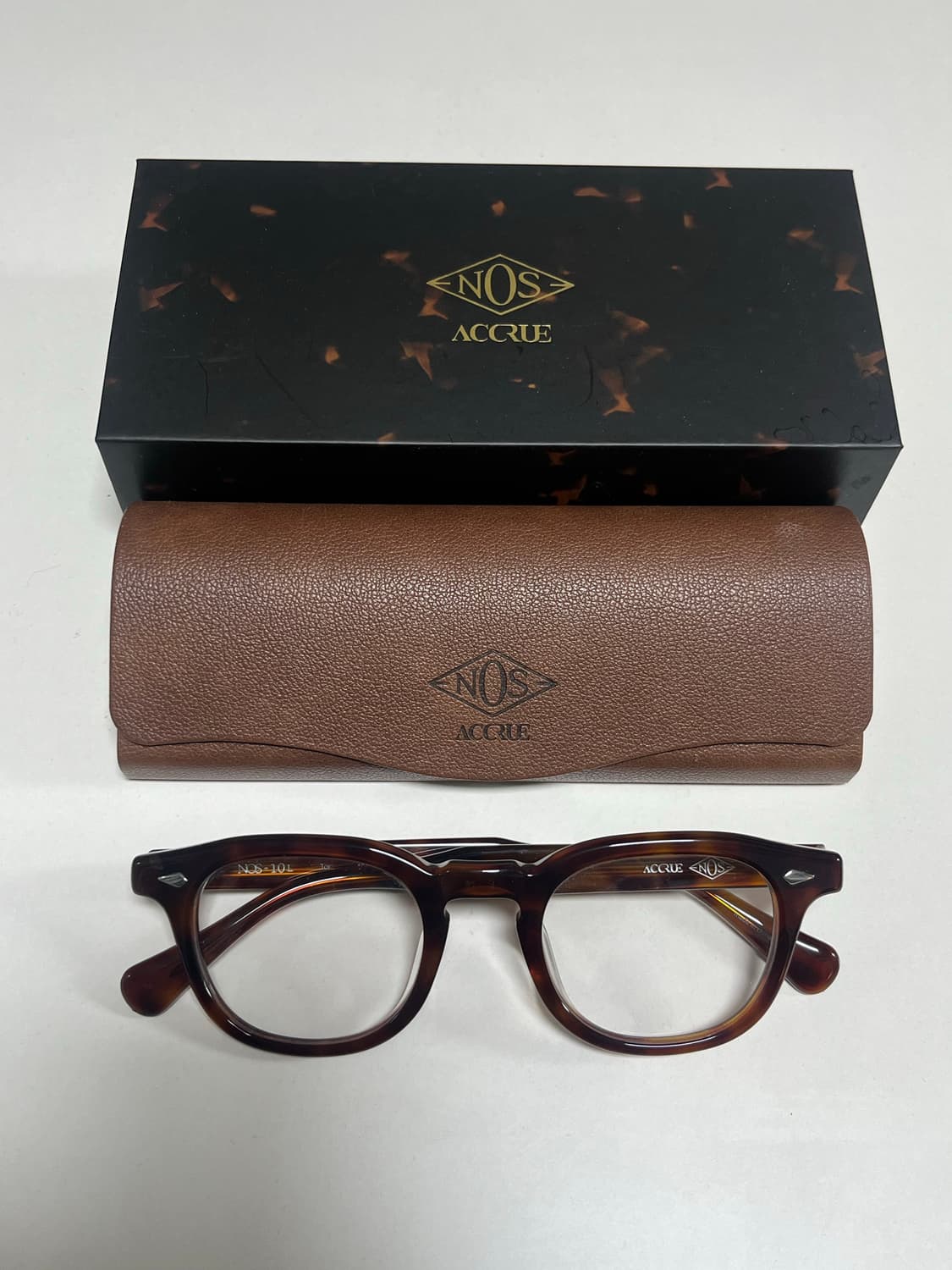 어크루 안경 nos10L 48사이즈 톨토이즈 컬러 상품이미지1