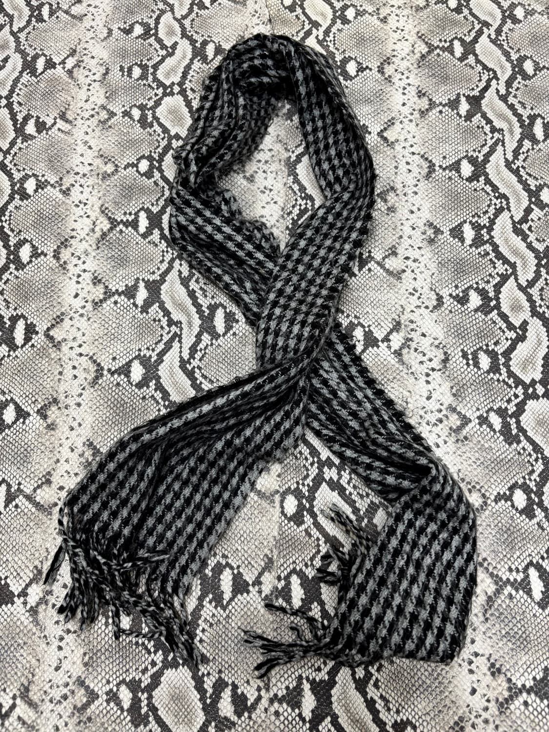 “Vintage” Check Pattern Scarf 상품이미지1