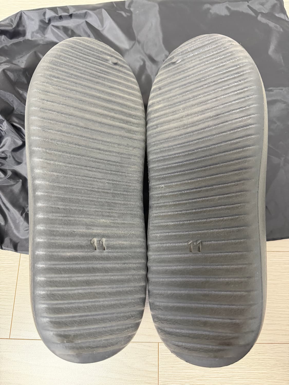 [11]이지 sl-01 yeezy 블랙 상품이미지2