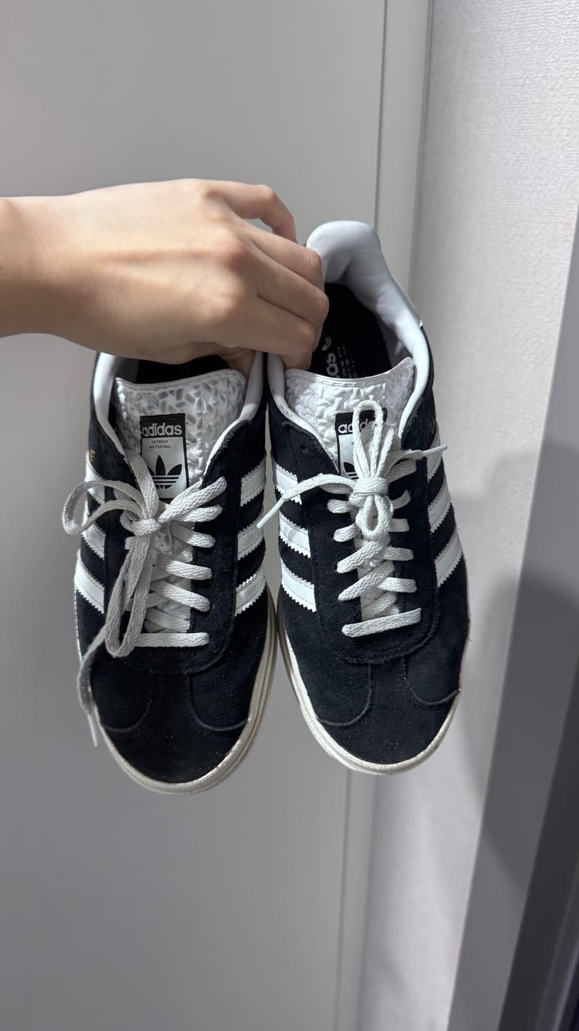 아디다스 가젤 볼드 코어 블랙 클라우드 화이트 235 상품이미지1