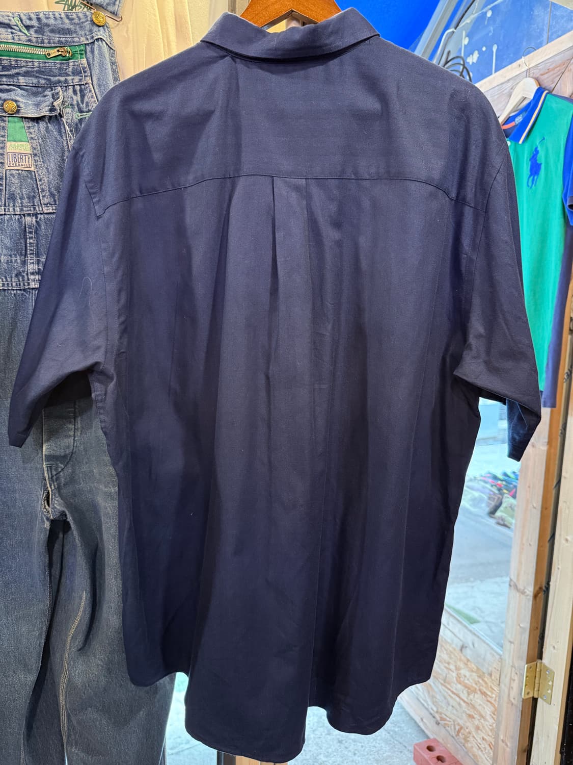 칼하트 네이비 반팔셔츠 상품이미지3