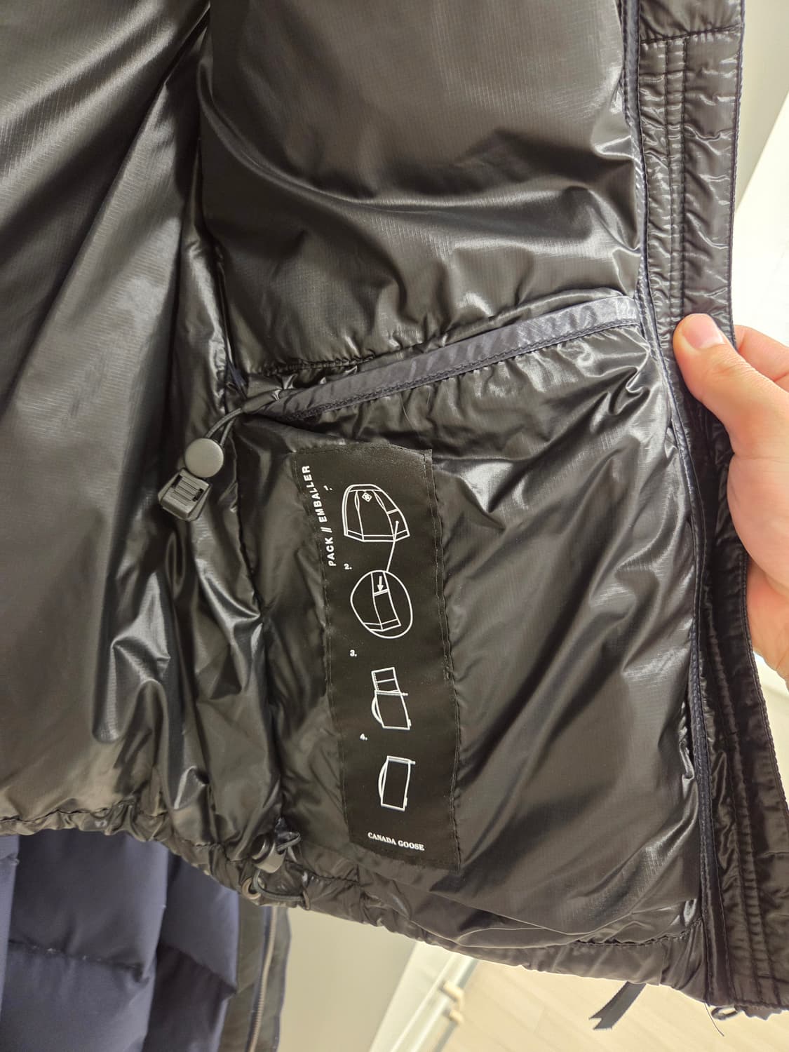 [S]캐나다구스 싸이프레스 패딩베스트 블랙 상품이미지6