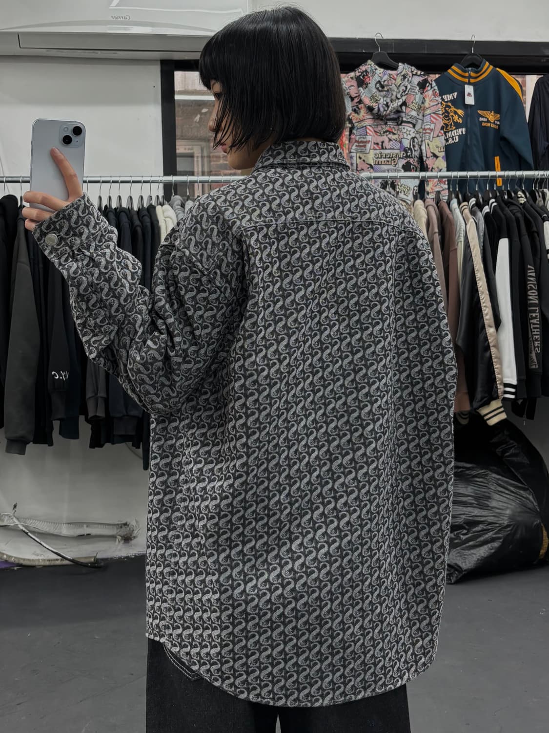 슈프림 21FW 모노그램 데님 셔츠 상품이미지5