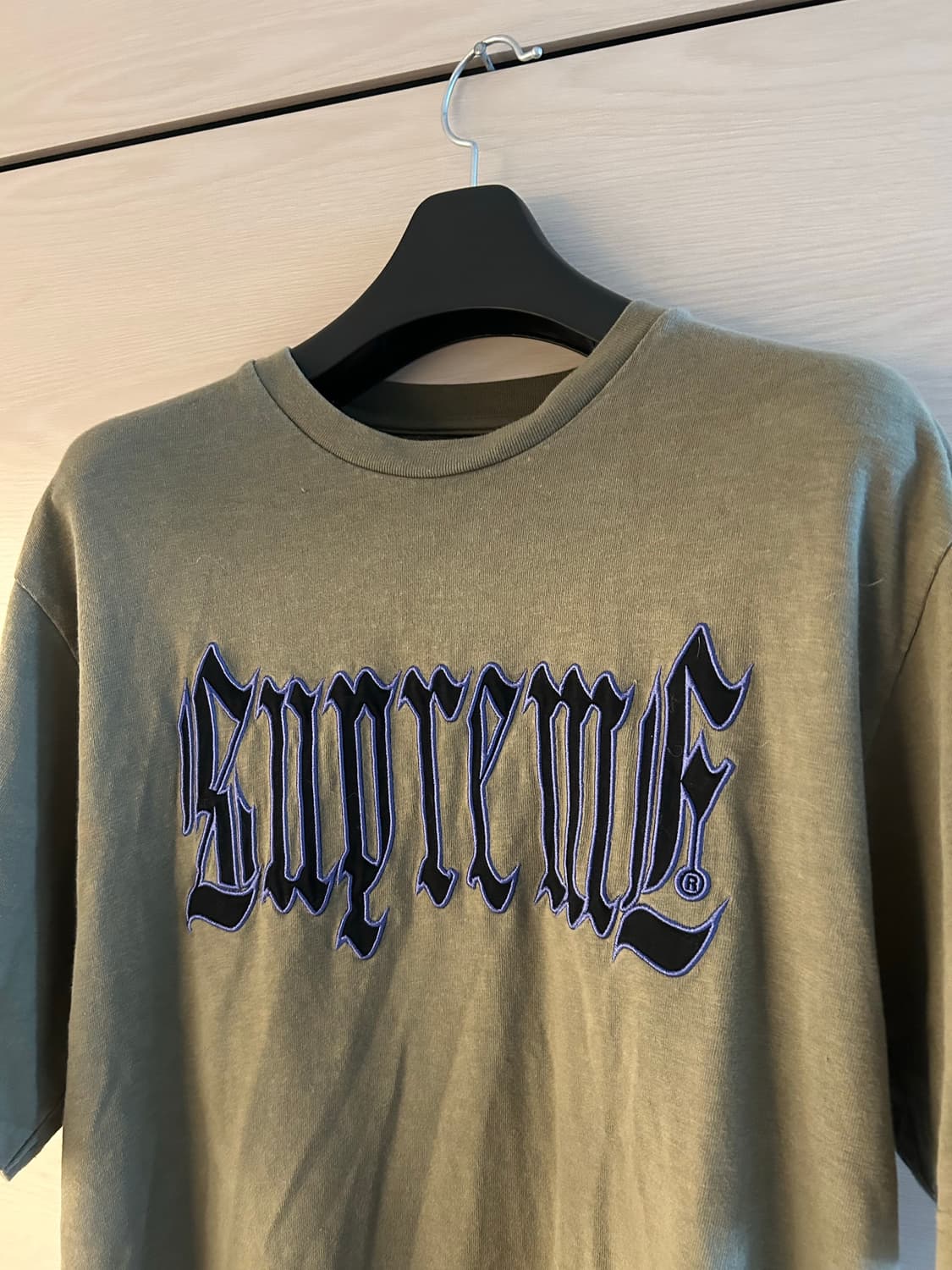 24ss Supreme 올드 잉글리쉬 티셔츠 상품이미지2