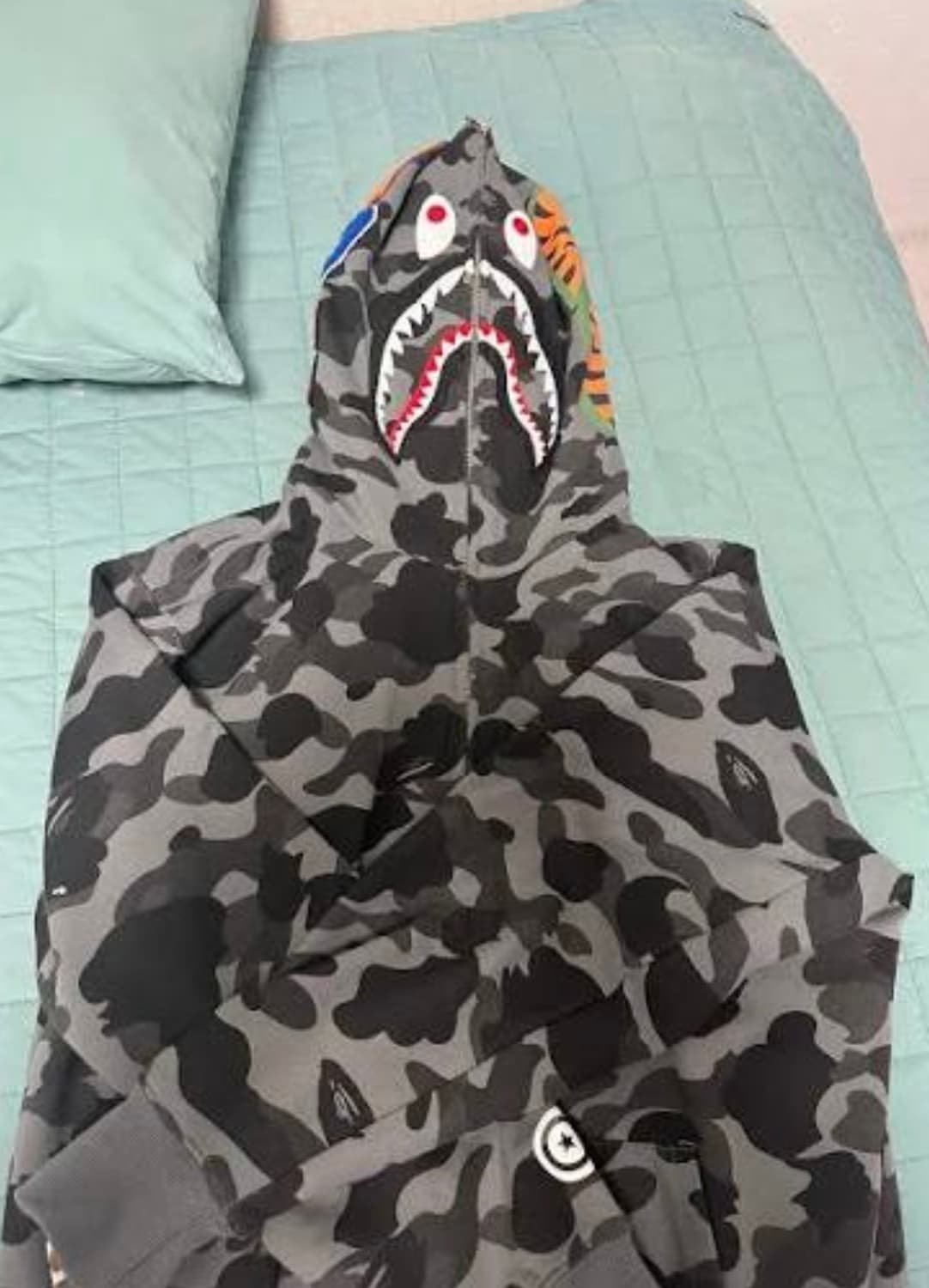 베이프 샤크후드 흑계 xl 새상품 정품 상품이미지1