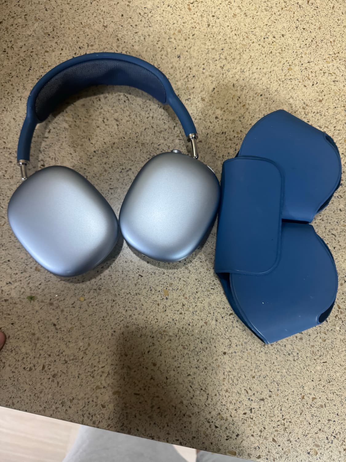 에어팟 맥스(페어링 고장) 상품이미지1