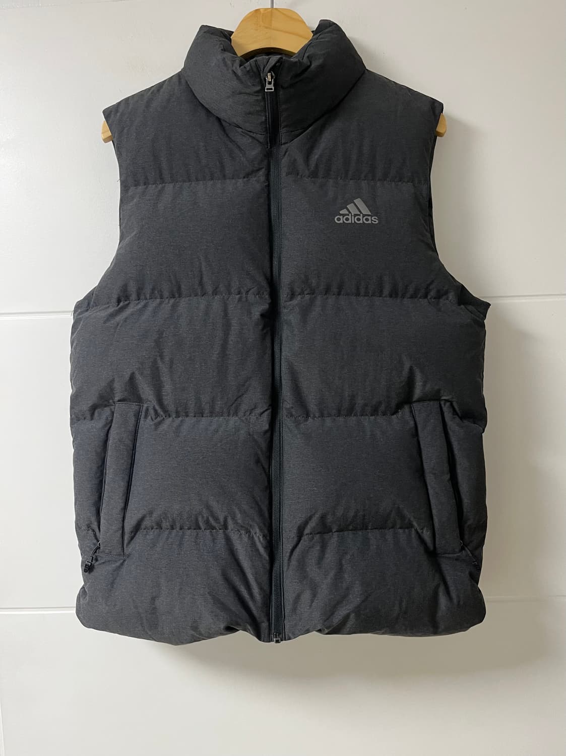 아디다스 패딩 조끼 상품이미지1