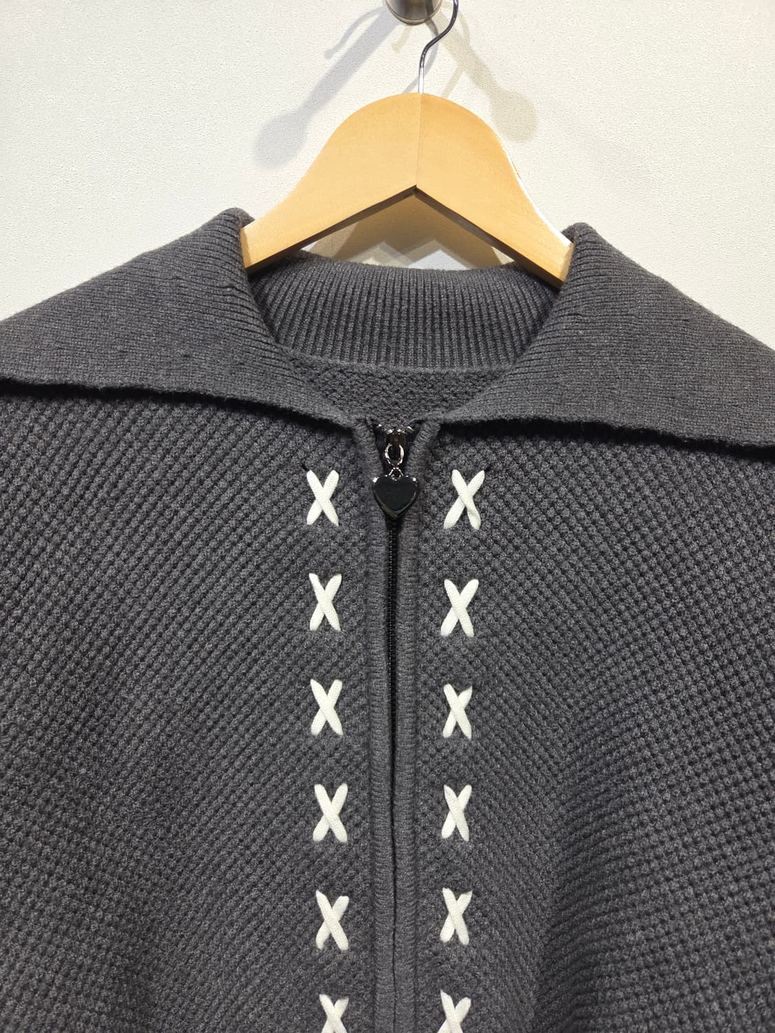 KUOSE 쿠오세 세일러 카라 스티치 니트 집업 상품이미지3