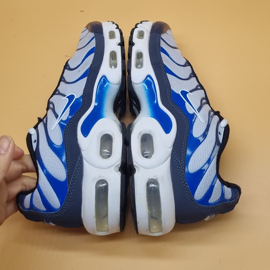 나이키 에어맥스플러스 썬더블루 런닝화240. 상품이미지5