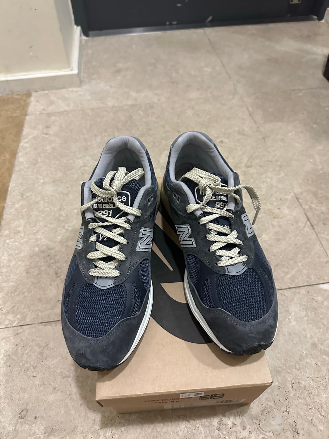 뉴발란스 991v2 메이드 인 UK 260 상품이미지1