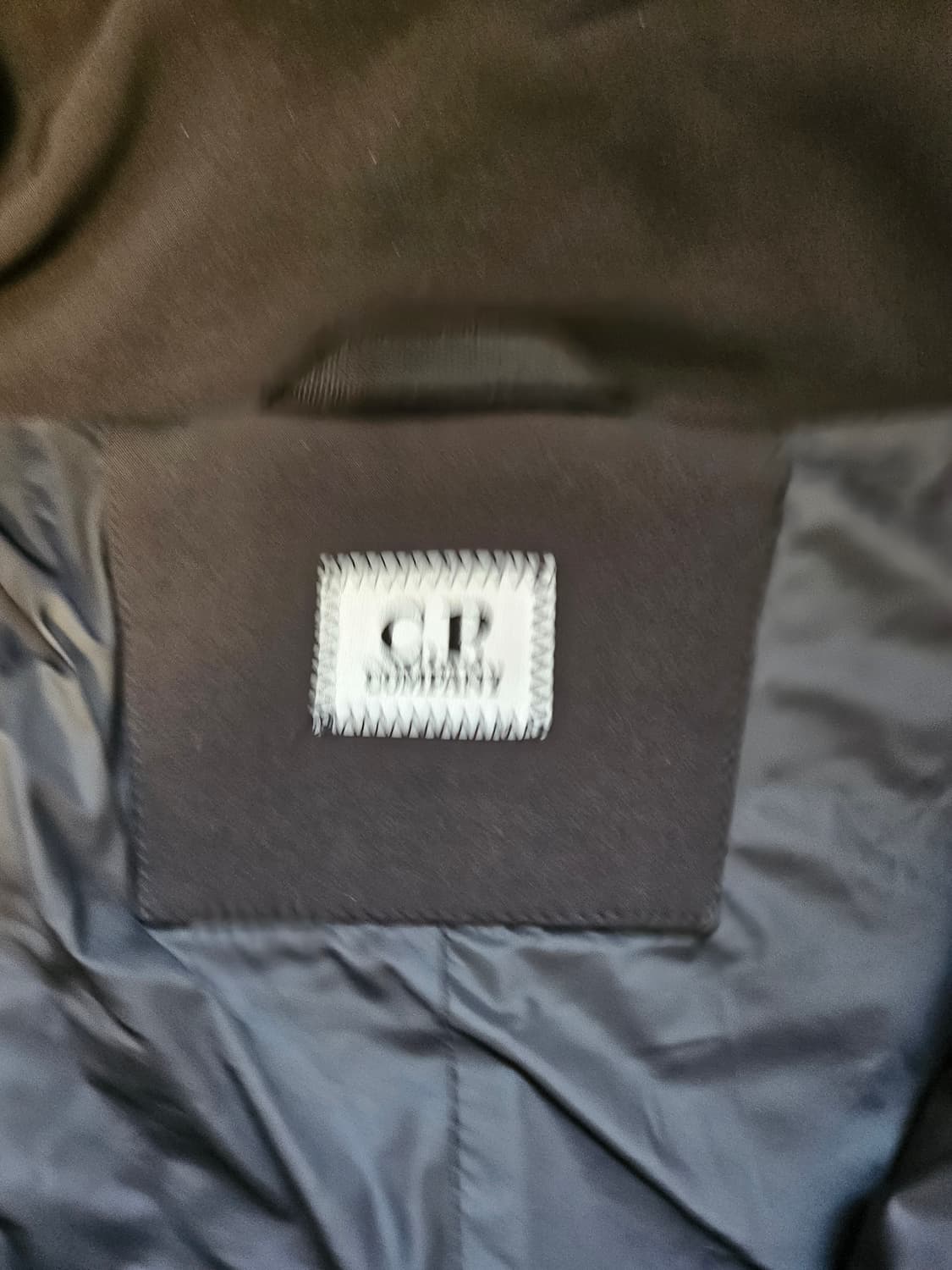 cp컴퍼니 cp쉘 패딩 상품이미지2