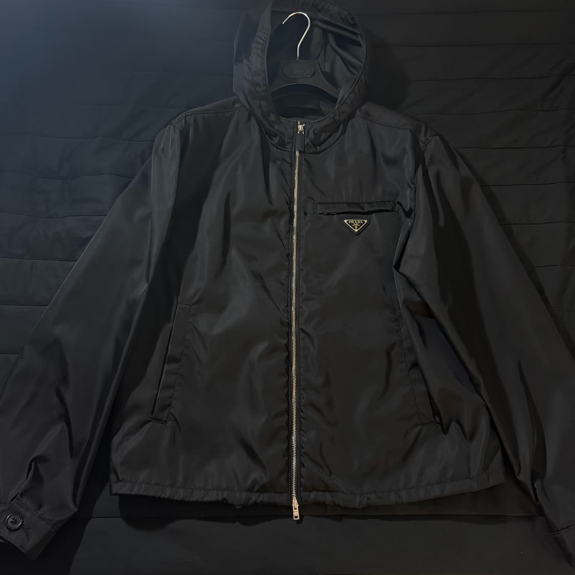 프라다 리나일론 후드 블루종 재킷 48 상품이미지1