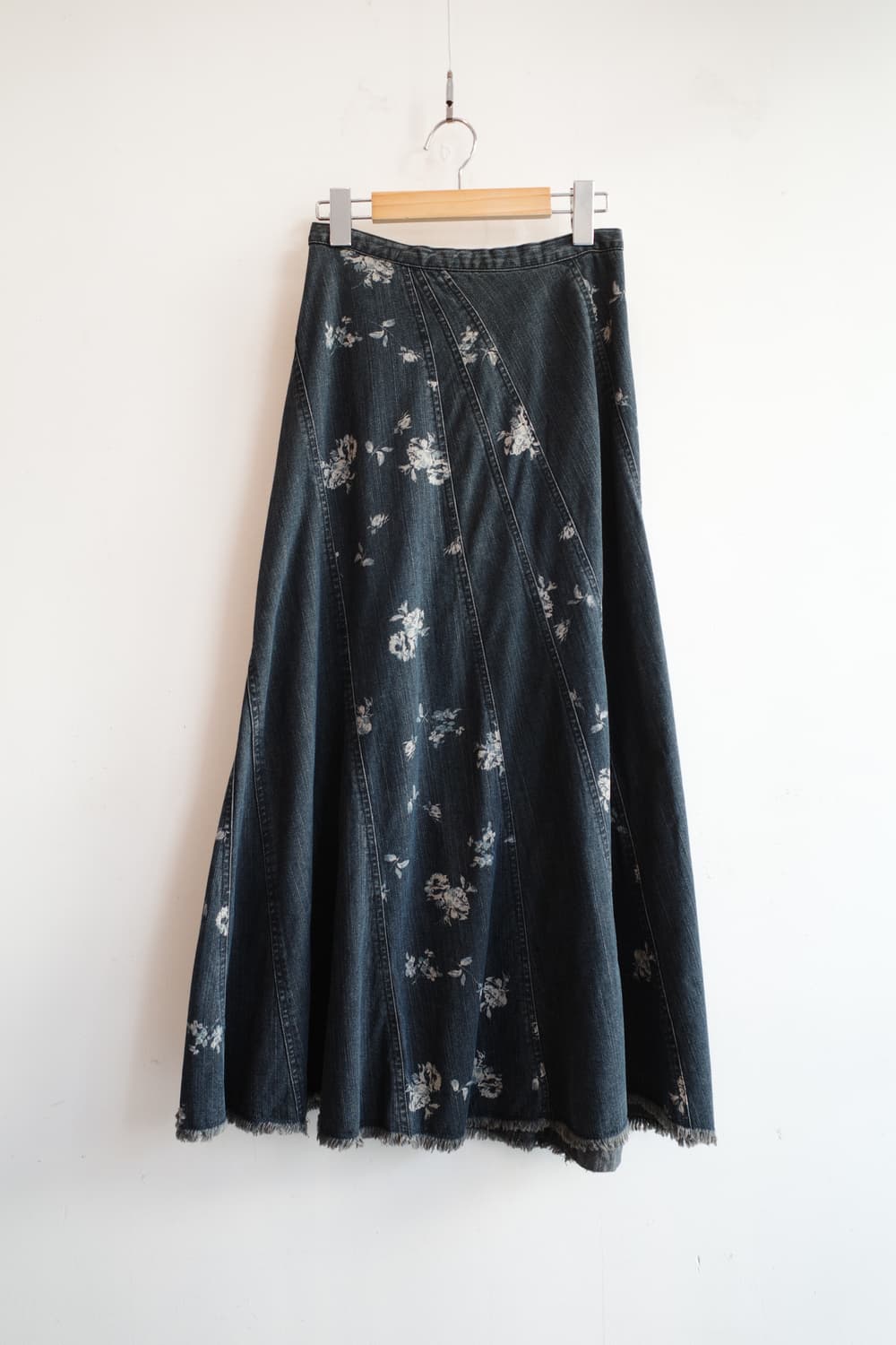 Japan brand 패턴 데님 롱 스커트 (24인치) 상품이미지1
