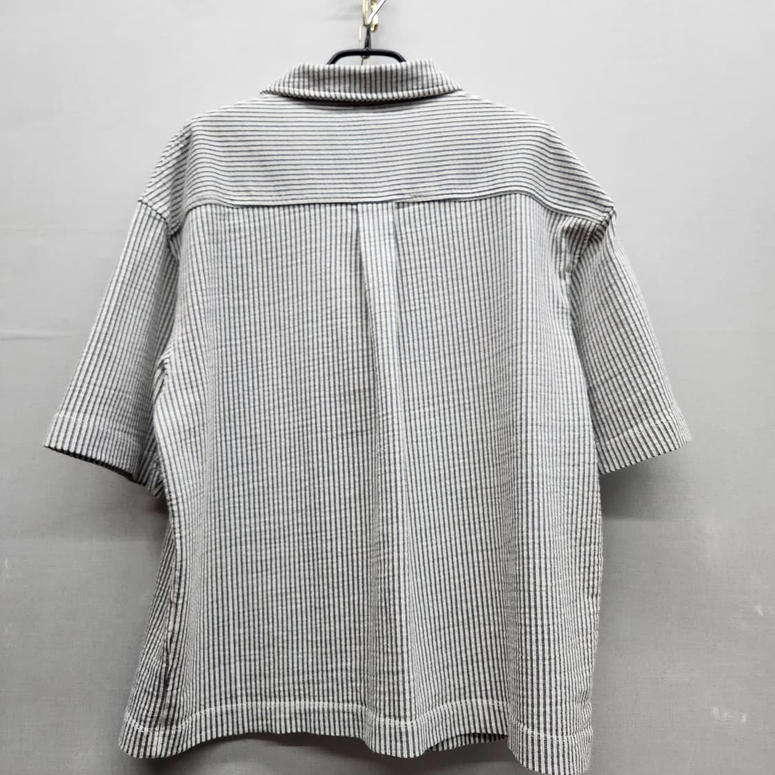 자라 스트라이프 시어서커 반팔 셔츠 집업 M(L)남여공용 상품이미지4