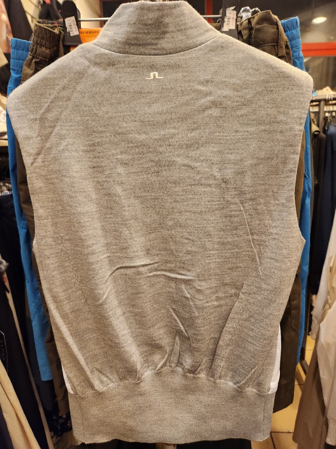 제이린드버그 헤일리 하이브리드 스웨터 베스트 화이트 상품이미지6