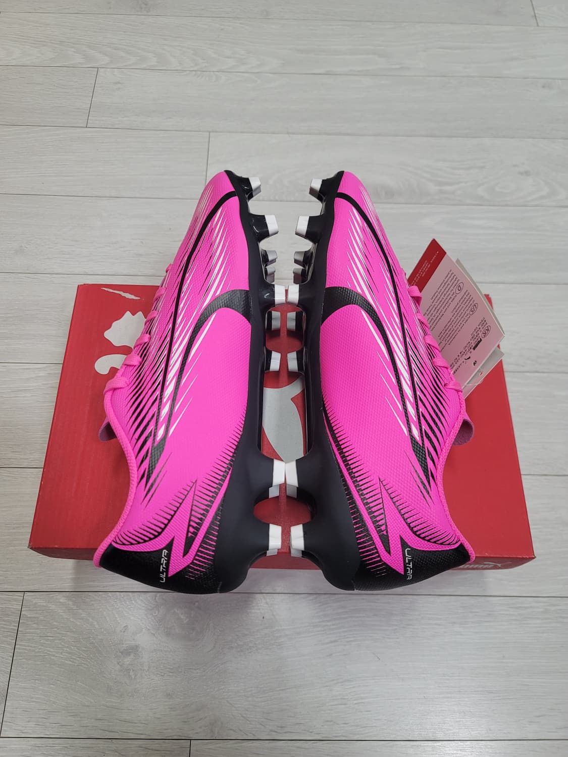 (250)푸마 축구화 울트라 플레이 FG/AG[대전 직거래도 가능] 상품이미지7