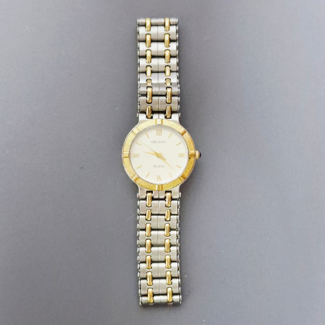 오리엔트  여성용 빈티지 쿼츠시계  상품이미지7