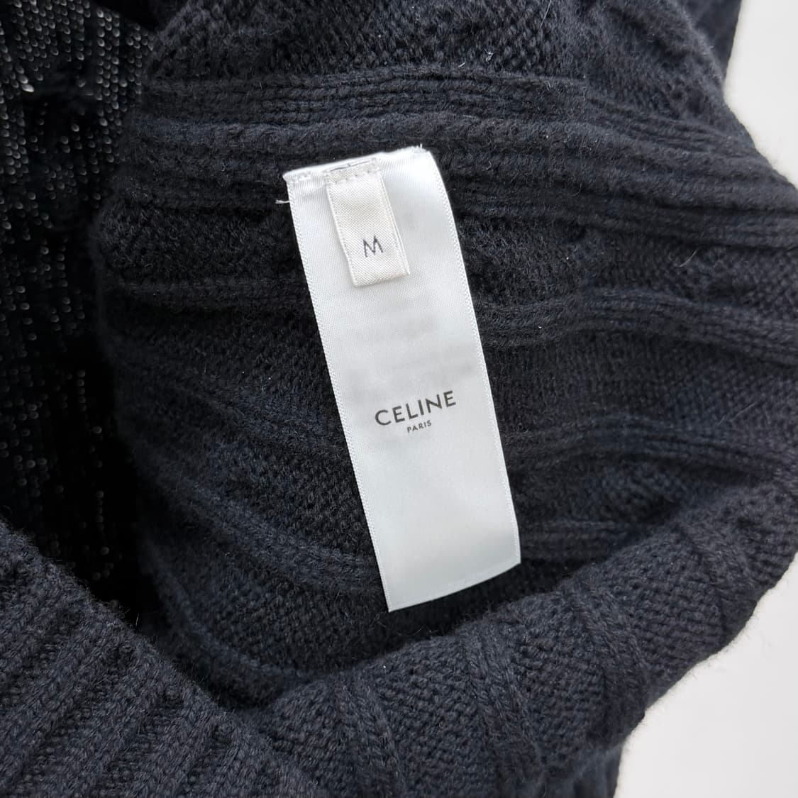 [S+급/M] 셀린느 트리오페 캐시미어 케이블 니트 가디건 블랙 상품이미지8
