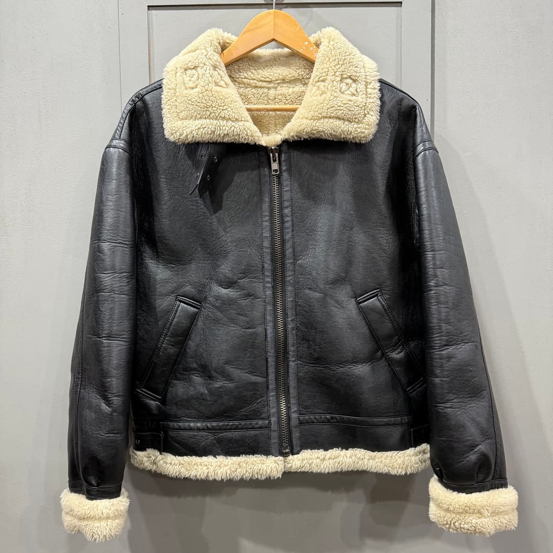 90 스튜디오톰보이 STUDIO TOMBOY 레더 무스탕 자켓  상품이미지1