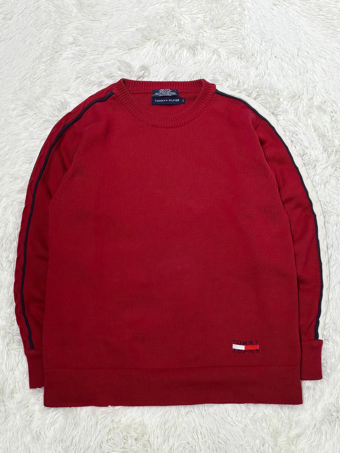 타미힐피거 90‘s 레드 사이드로고 니트 상품이미지3