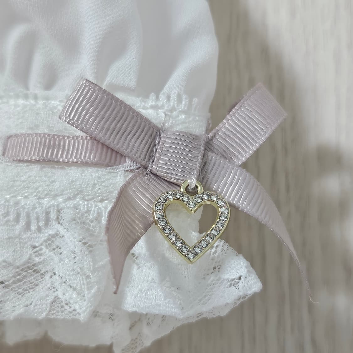 리즈리사 3연 리본 프론트 초커 블라우스 상품이미지5