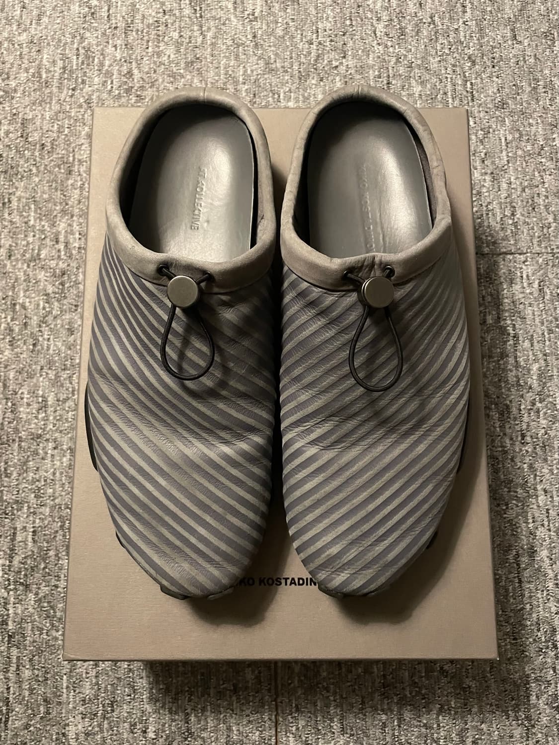 키코 앳콜렉티브 사이다 슬립온 스틸 그레이 [44] 상품이미지1