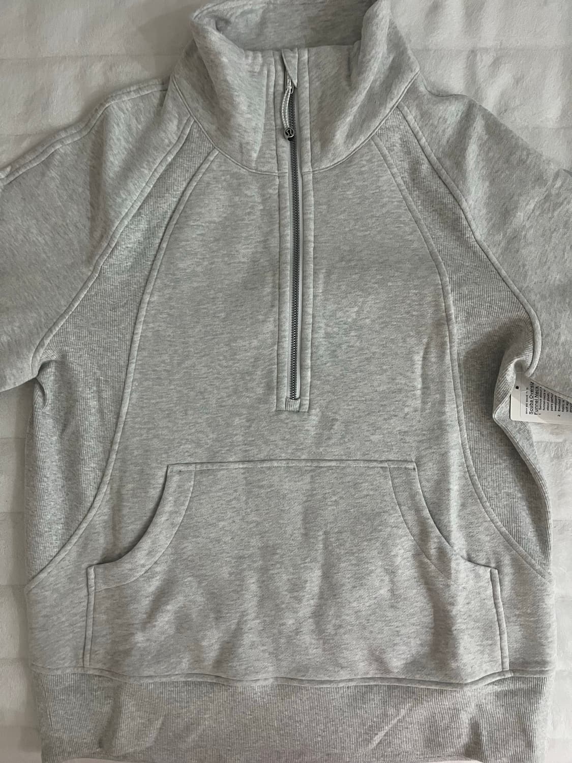 룰루레몬 스쿠바 오버사이즈 퍼널넥 라이트그레이 상품이미지3