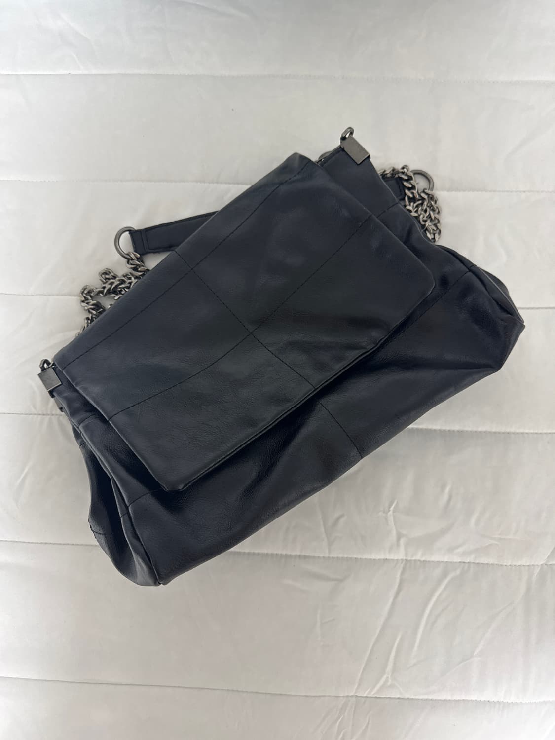 자라 락 플랩 숄더백 블랙 상품이미지2