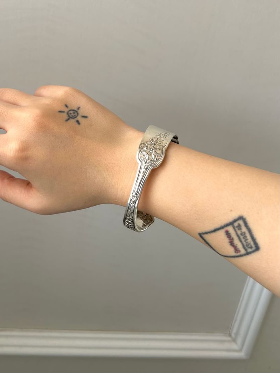 TABLE BANGLE 테이블 뱅글 상품이미지1