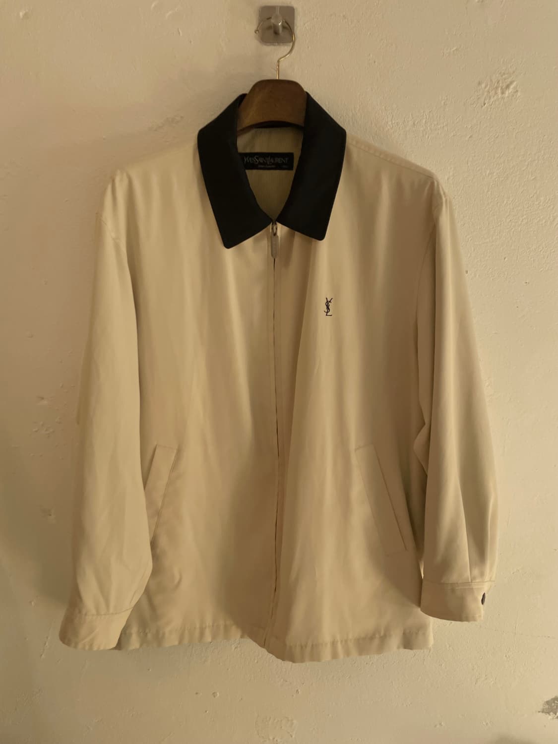 입생로랑 점퍼 상품이미지1