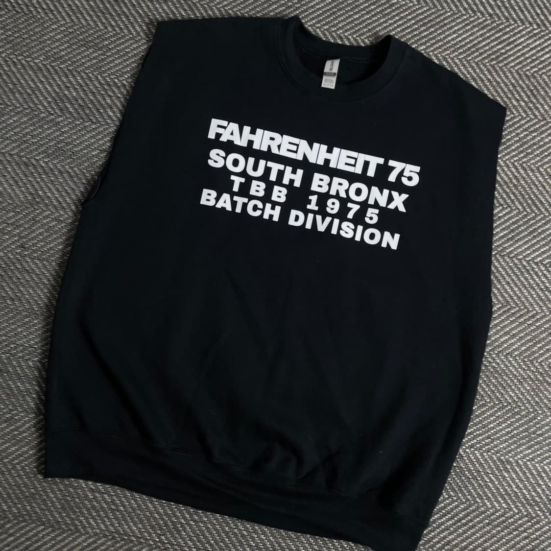 길단 빈티지 레터링 박시핏 슬리브리스 나시y 3157 상품이미지1