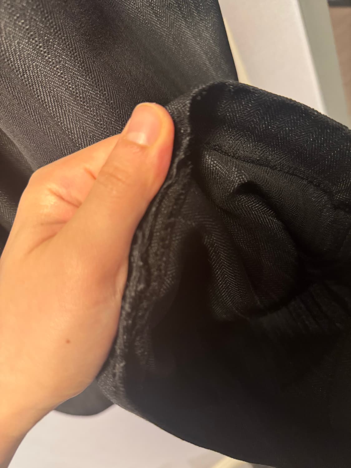 아더에러 24ss vassi 슬랙스 black m size 상품이미지6