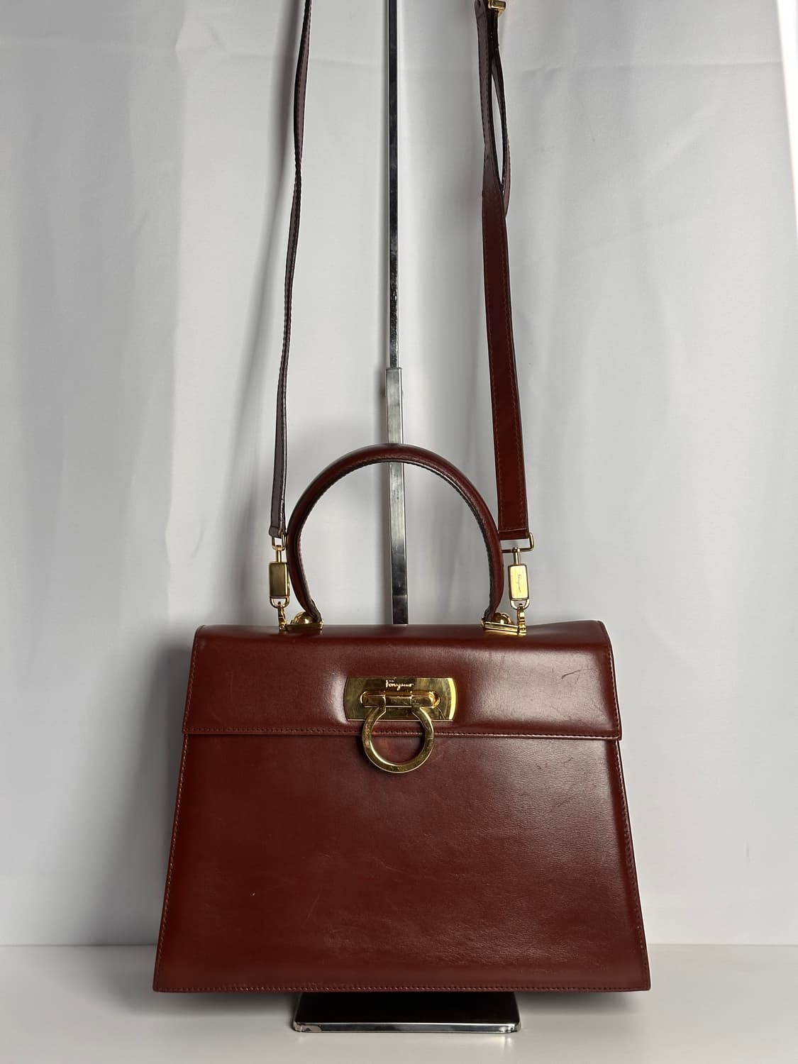 살바토레 페라가모 간치니 탑핸들 투웨이 백 페레가모 상품이미지7