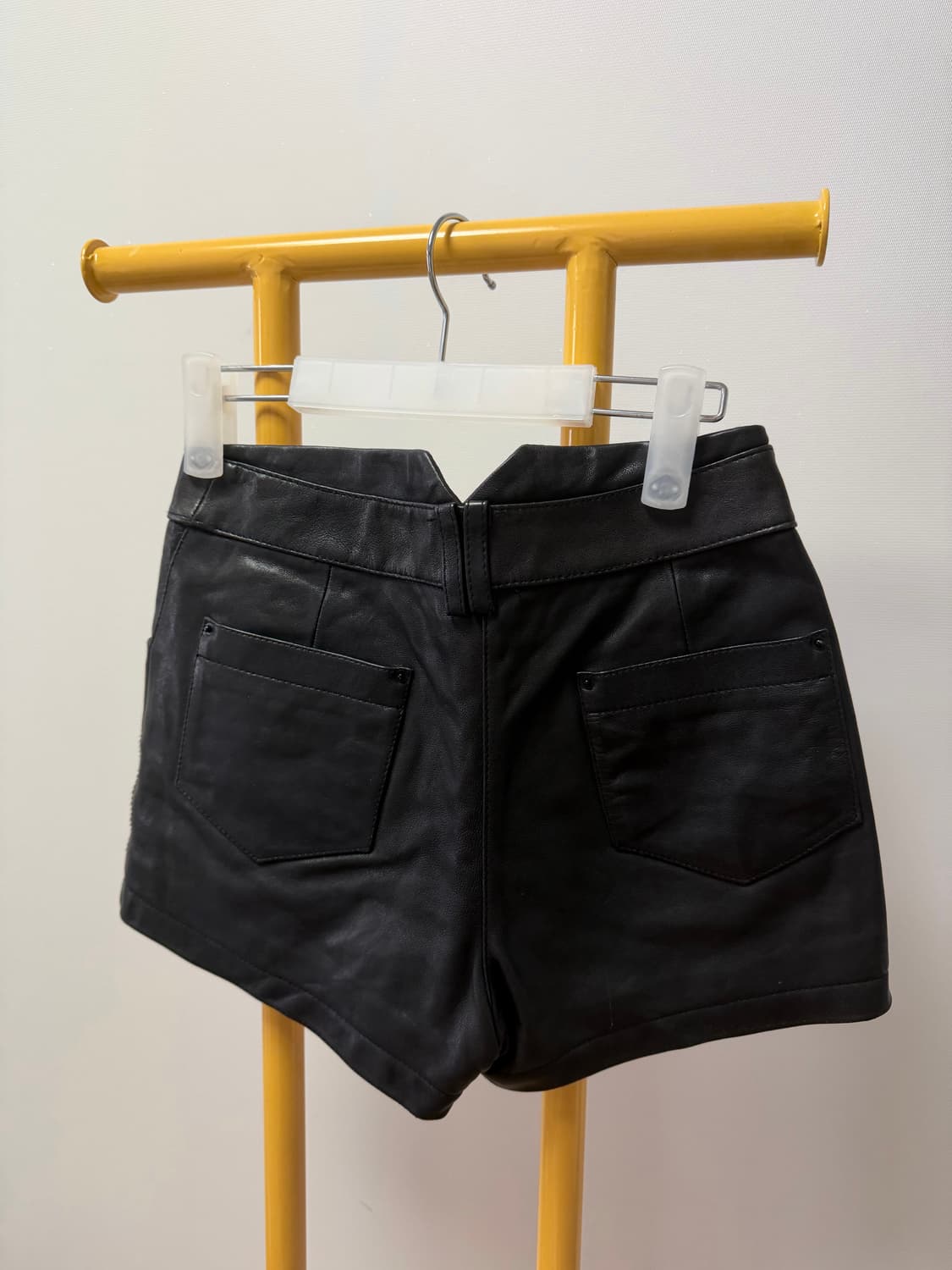 꼬르소꼬모 쟈니헤잇재즈 램스킨 쇼츠  상품이미지2